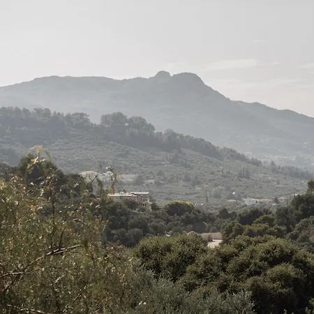 بيت للعطل Ampeli