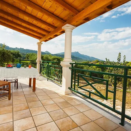 Ampeli Holiday home *